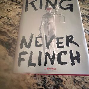 Stephen King Never Flinch hardcover Novel